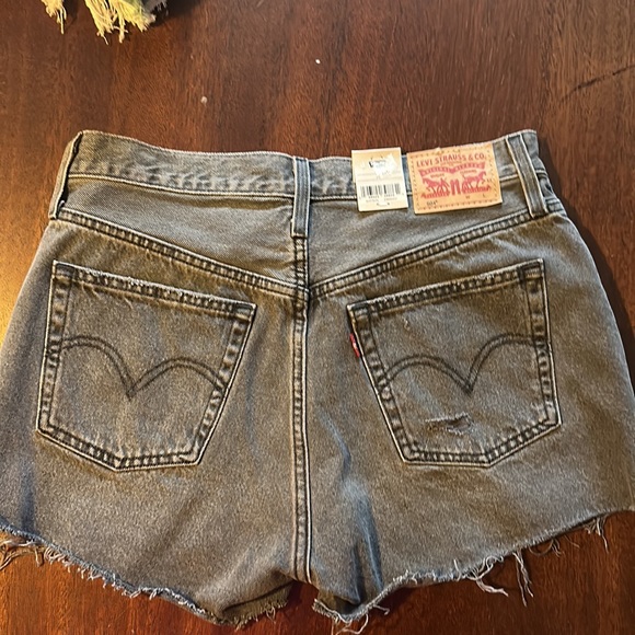 Levis 501 Original Shorts Gray/Black Wash Frayed Button Fly size 29 NWT - Picture 2 of 7